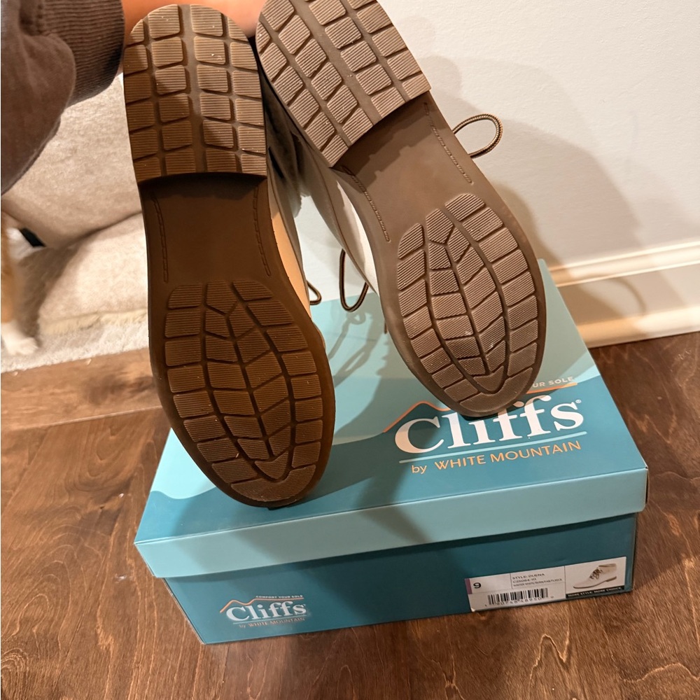 Women’s cliffs boots - Picture 3 of 3